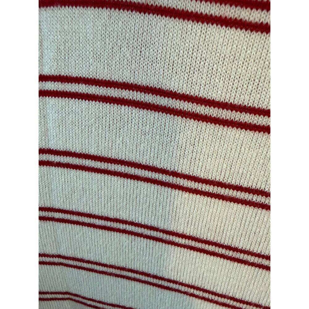 MOD On Trend Red & White Terry Cloth Striped V-Neck Pocket Tee Size Medium - Picture 4 of 6